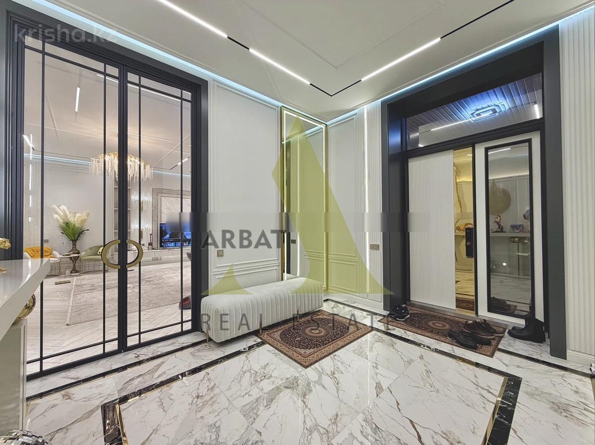 Фото Отдельный дом, 6 комн, 650м²