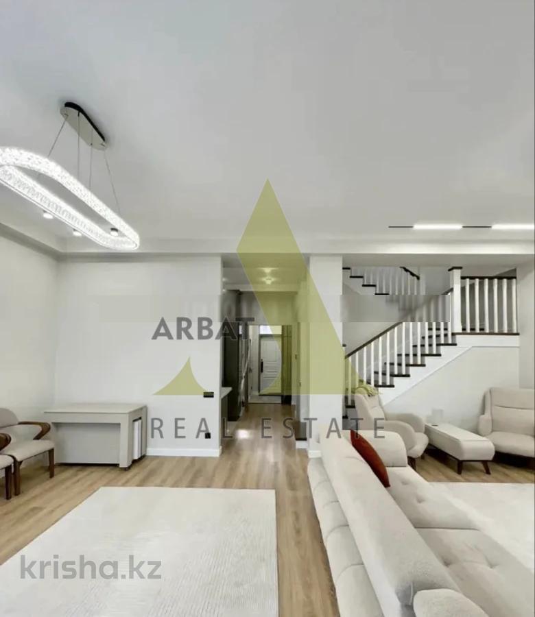Фото Квартира, 5 комн, 160 м², 2 эт.