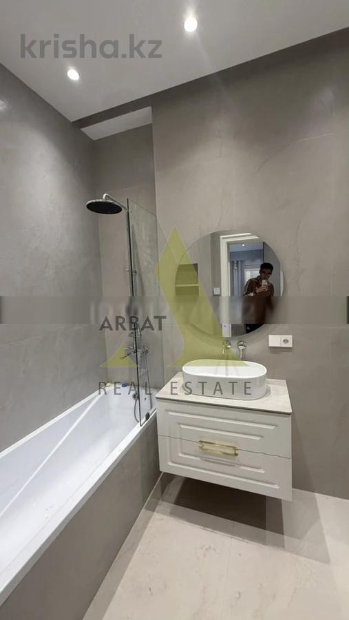 Фото Квартира, 4 комн, 220 м², 5/7 эт., 2018 г.п.