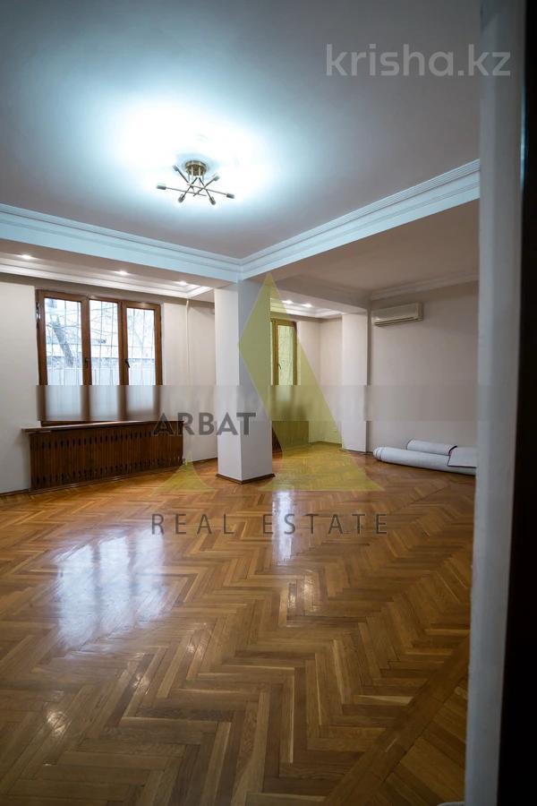 Фото Квартира, 5 комн, 226.2 м², 1/6 эт., 1996 г.п.