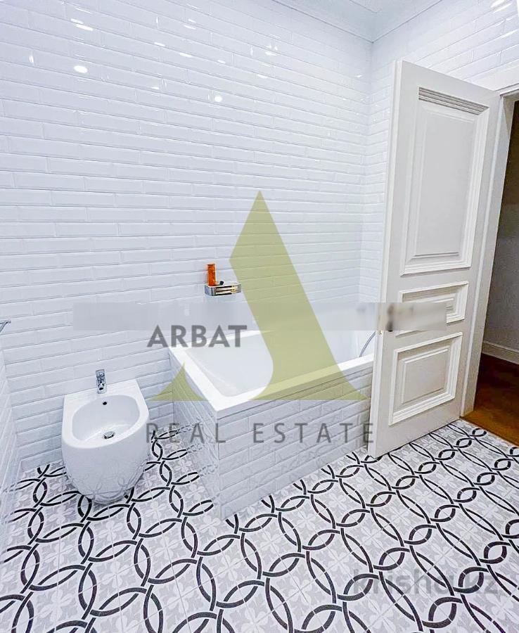 Фото Дом, 6 комн, 400м²