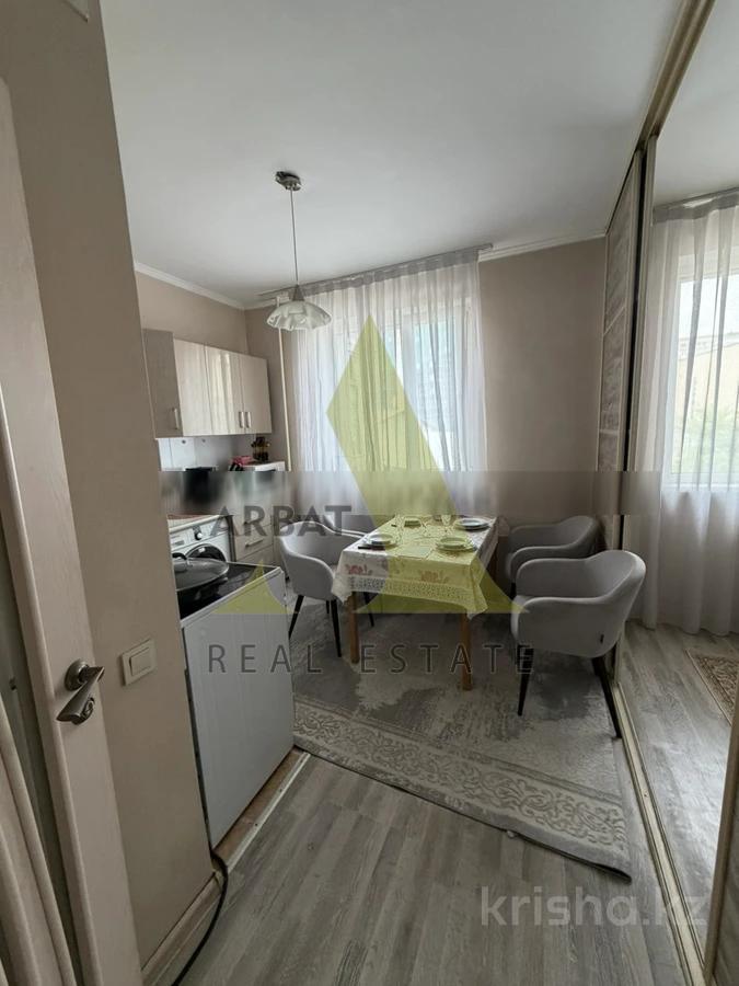Фото Квартира, 3 комн, 65 м², 3/12 эт., 1992 г.п.