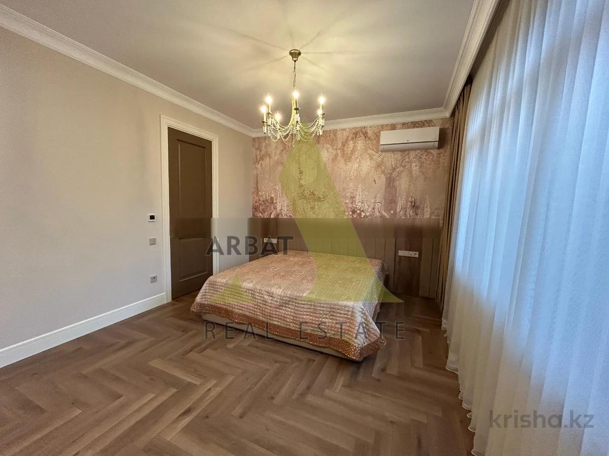 Фото Квартира, 4 комн, 150 м², 1/6 эт., 2012 г.п.