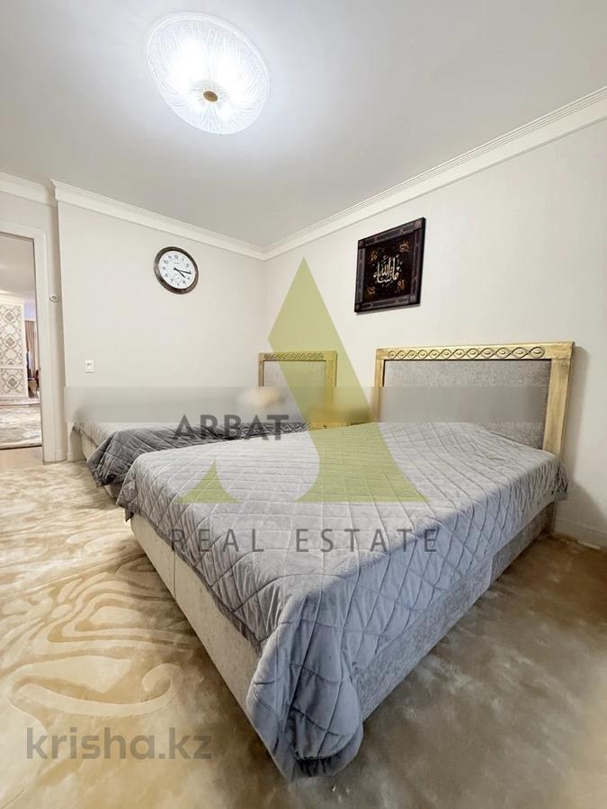 Фото Квартира, 5 комн, 190 м², 1/17 эт.