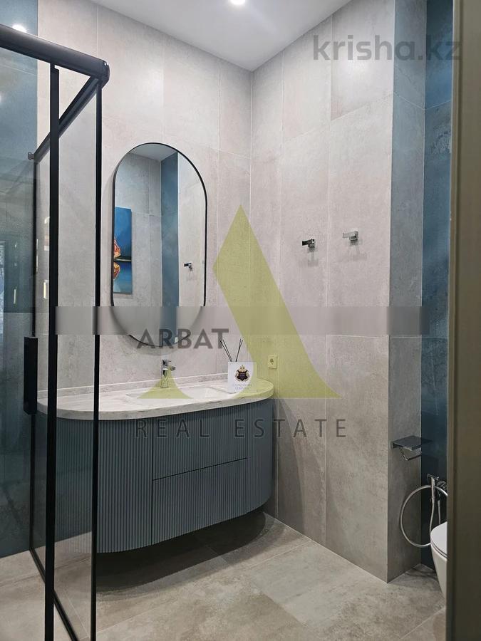 Фото Квартира, 4 комн, 148.3 м², 3/7 эт., 2016 г.п.