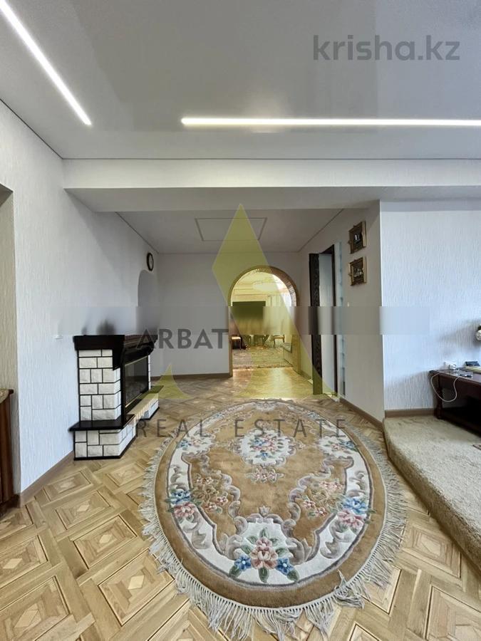 Фото Квартира, 4 комн, 143.2 м², 4/9 эт., 1994 г.п.