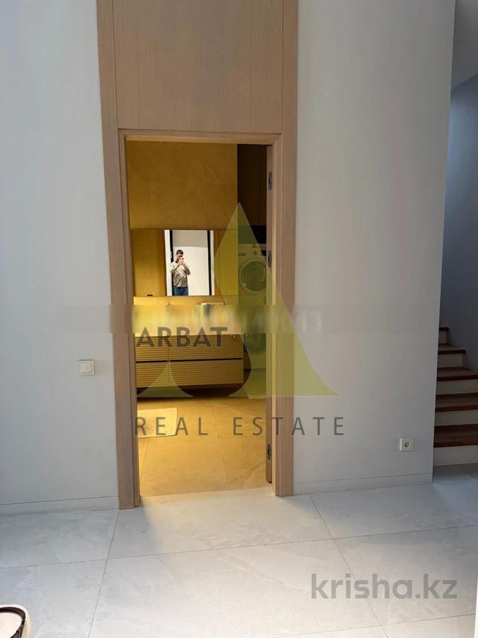 Фото Квартира, 3 комн, 250 м², 2/3 эт., 2022 г.п.