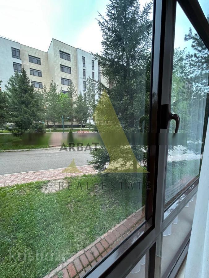 Фото Квартира, 4 комн, 150 м², 1/6 эт., 2012 г.п.