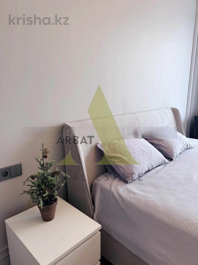 Фото Квартира, 3 комн, 130 м², 8/9 эт.
