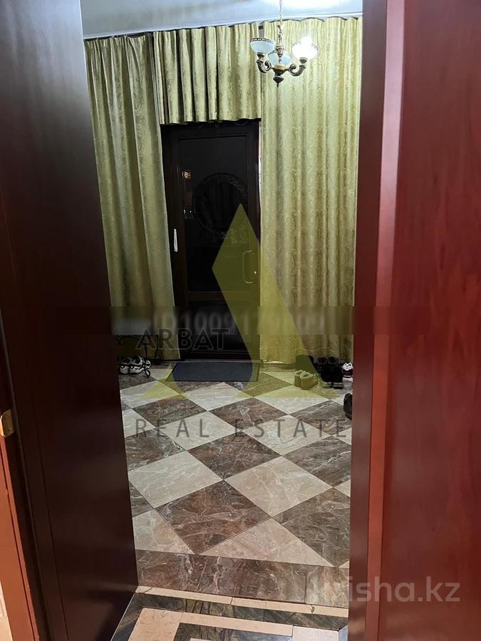 Фото Отдельный дом, 10 комн, 680м²