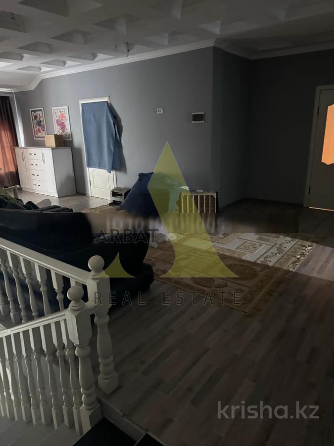 Фото Часть дома, 7 комн, 300м²