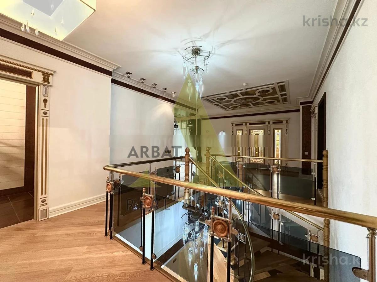Фото Квартира, 5 комн, 450 м², 3/4 эт., 2009 г.п.