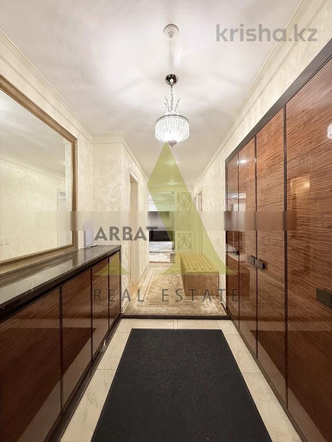 Фото Квартира, 5 комн, 190 м², 1/17 эт.