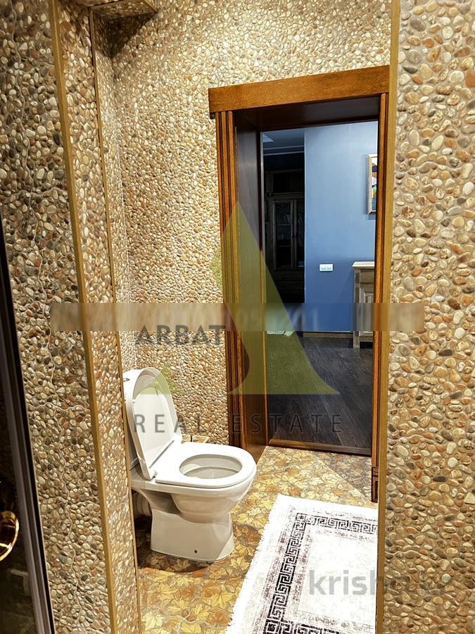 Фото Квартира, 7 комн, 450 м², 3/4 эт.