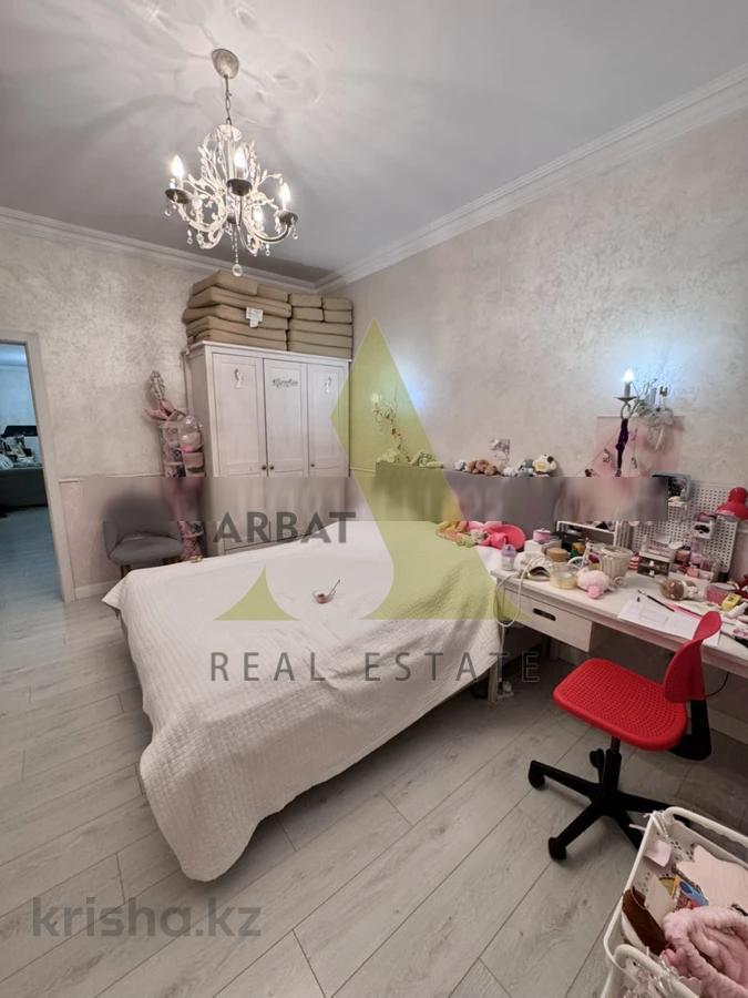 Фото Квартира, 4 комн, 141 м², 1/9 эт., 2016 г.п.