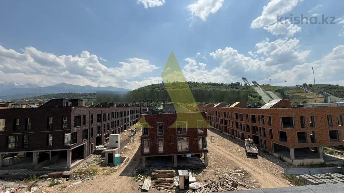 Фото Квартира, 6 комн, 305 м², 3/3 эт., 2019 г.п.