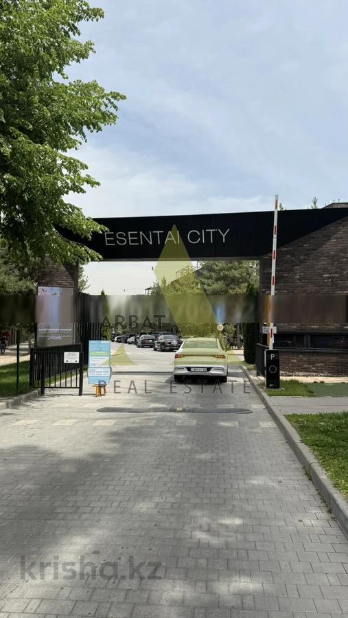 Фото Квартира, 5 комн, 224 м², 3/3 эт., 2018 г.п.