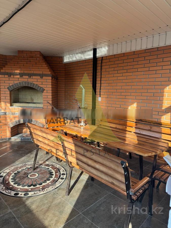Фото Квартира, 4 комн, 190 м², 1 эт.