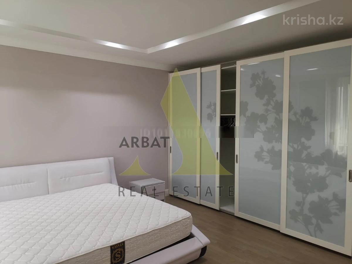 Фото Квартира, 3 комн, 135 м², 8 эт., 2015 г.п.
