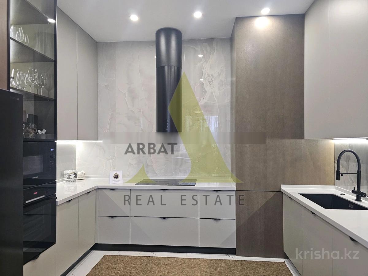 Фото Квартира, 4 комн, 148.3 м², 3/7 эт., 2016 г.п.