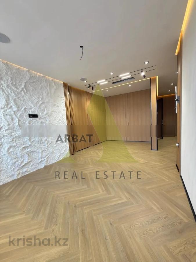 Фото Квартира, 4 комн, 155 м², 7/7 эт., 2018 г.п.