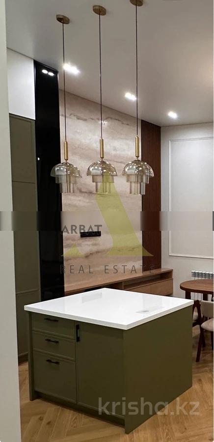 Фото Квартира, 3 комн, 100 м², 1/7 эт.