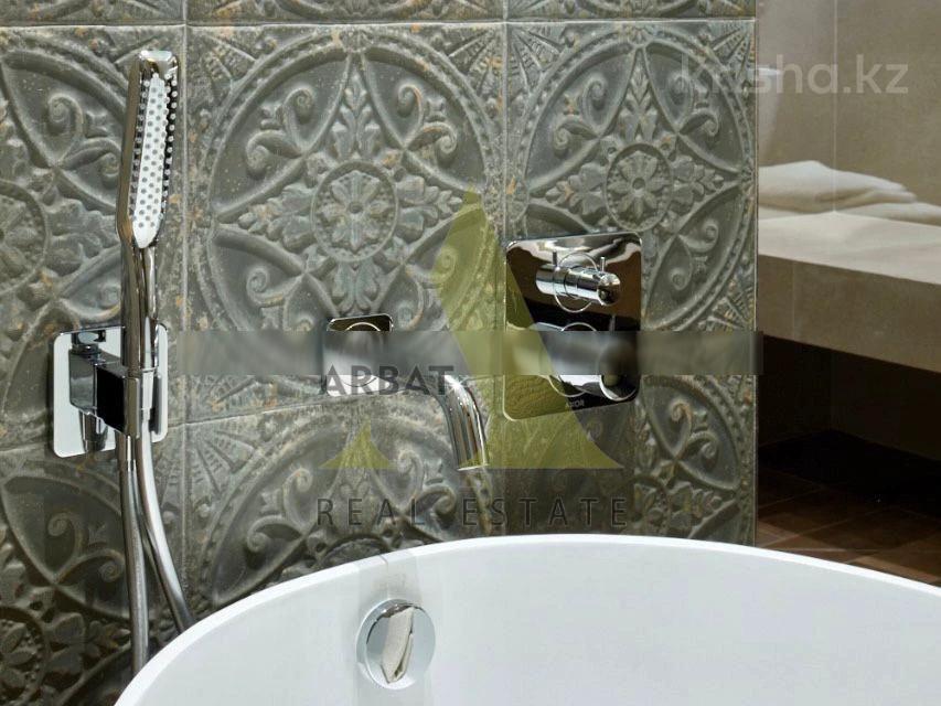 Фото Квартира, 4 комн, 302 м², 7/7 эт., 2015 г.п.