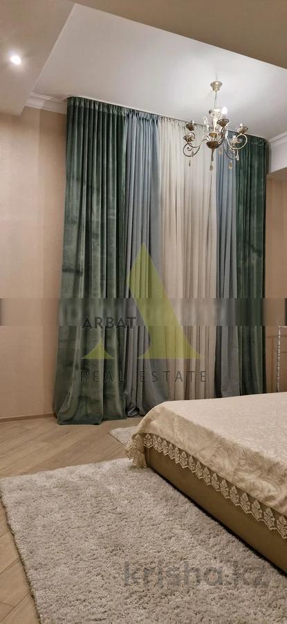 Фото Квартира, 4 комн, 200 м², 6/9 эт., 2017 г.п.