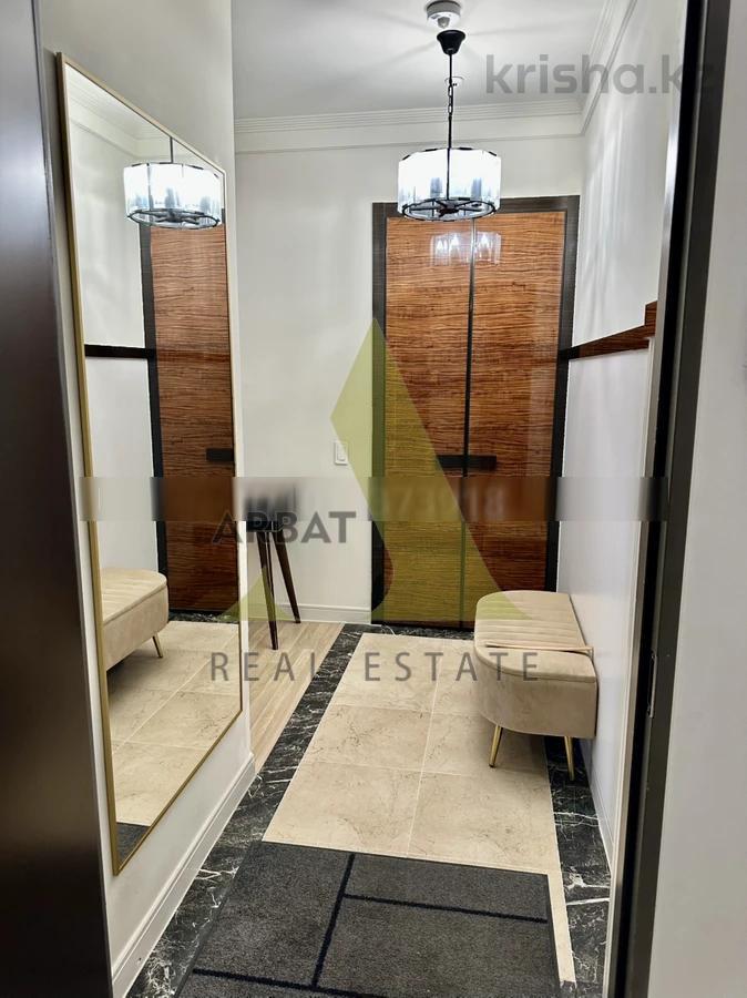 Фото Квартира, 3 комн, 115 м², 17/19 эт., 2012 г.п.