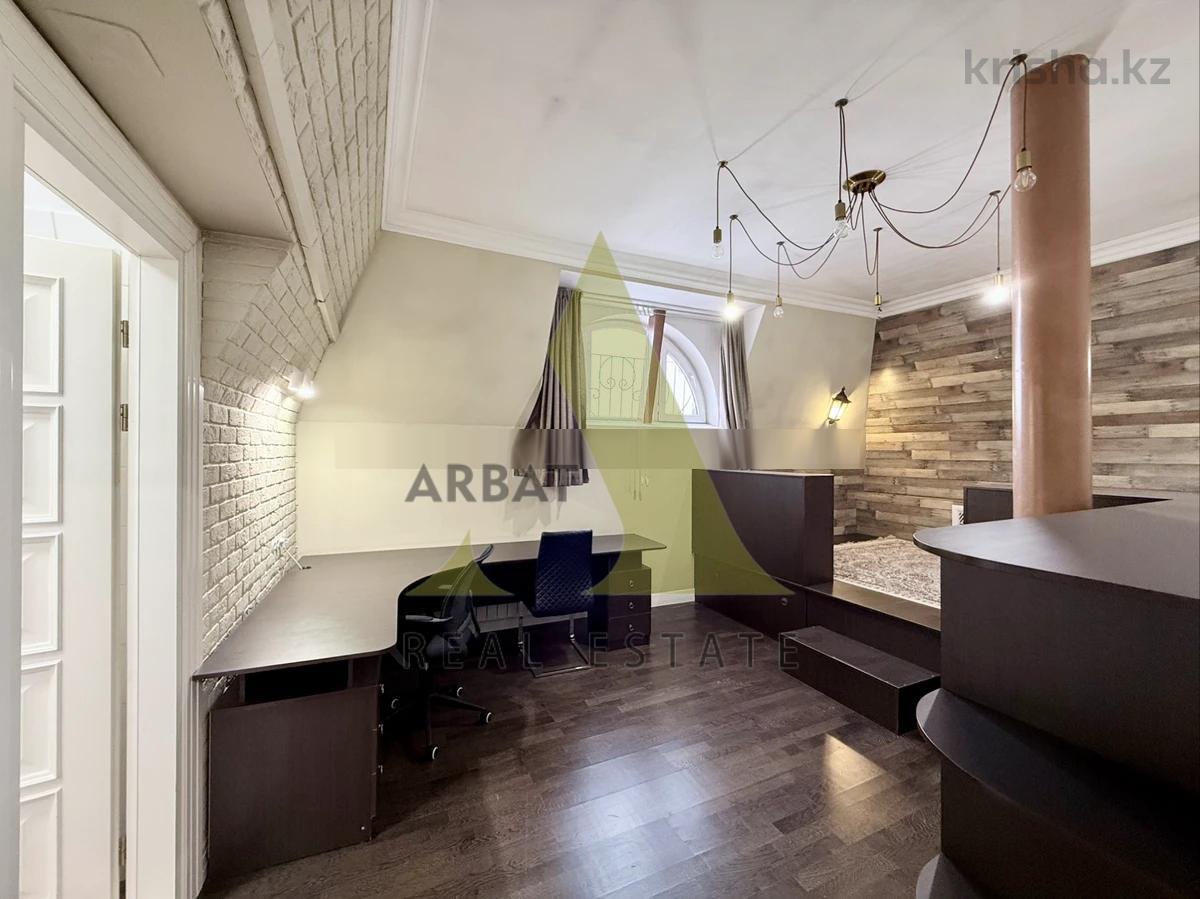 Фото Квартира, 6 комн, 300 м², 6/7 эт.