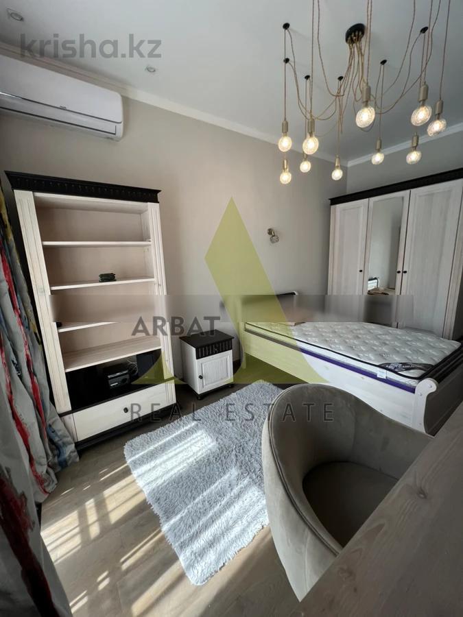 Фото Квартира, 5 комн, 185 м², 4 эт.