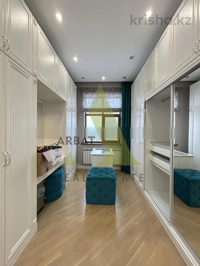 Фото Квартира, 7 комн, 440 м², 7/7 эт., 2016 г.п.