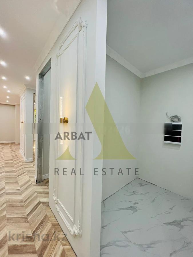 Фото Квартира, 3 комн, 107 м², 1/6 эт., 2008 г.п.