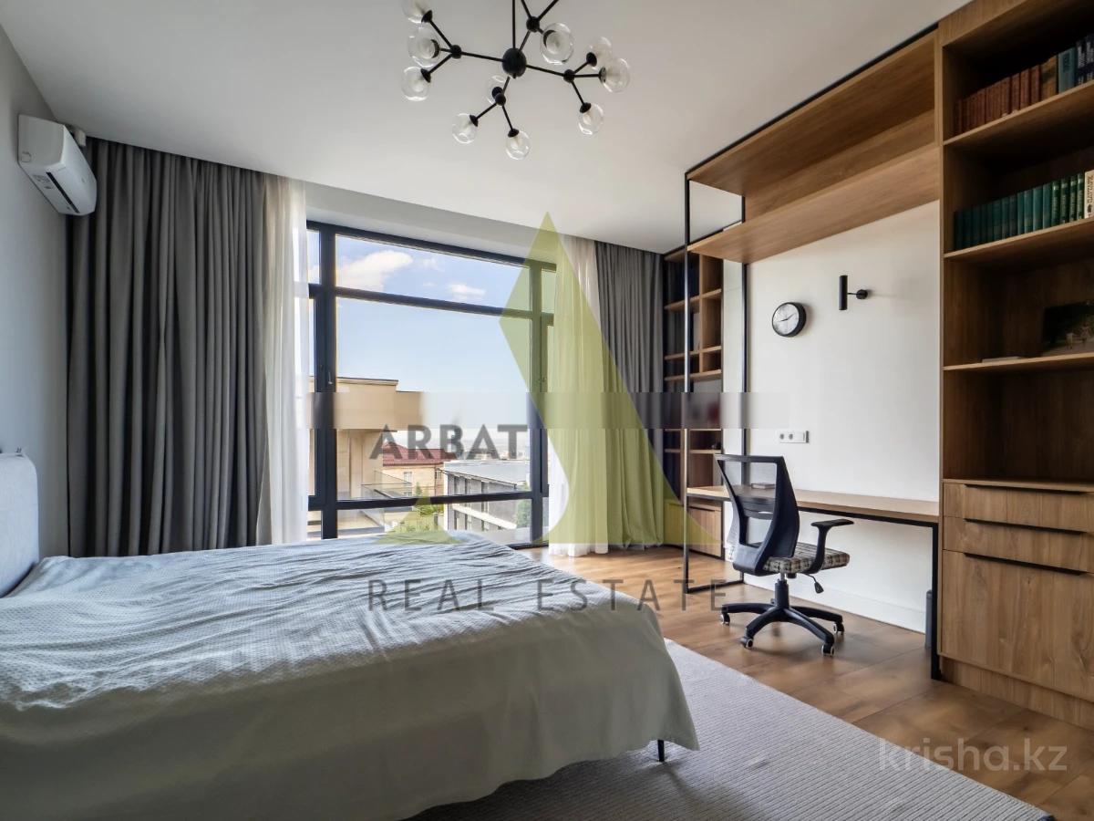 Фото Отдельный дом, 7 комн, 450м²