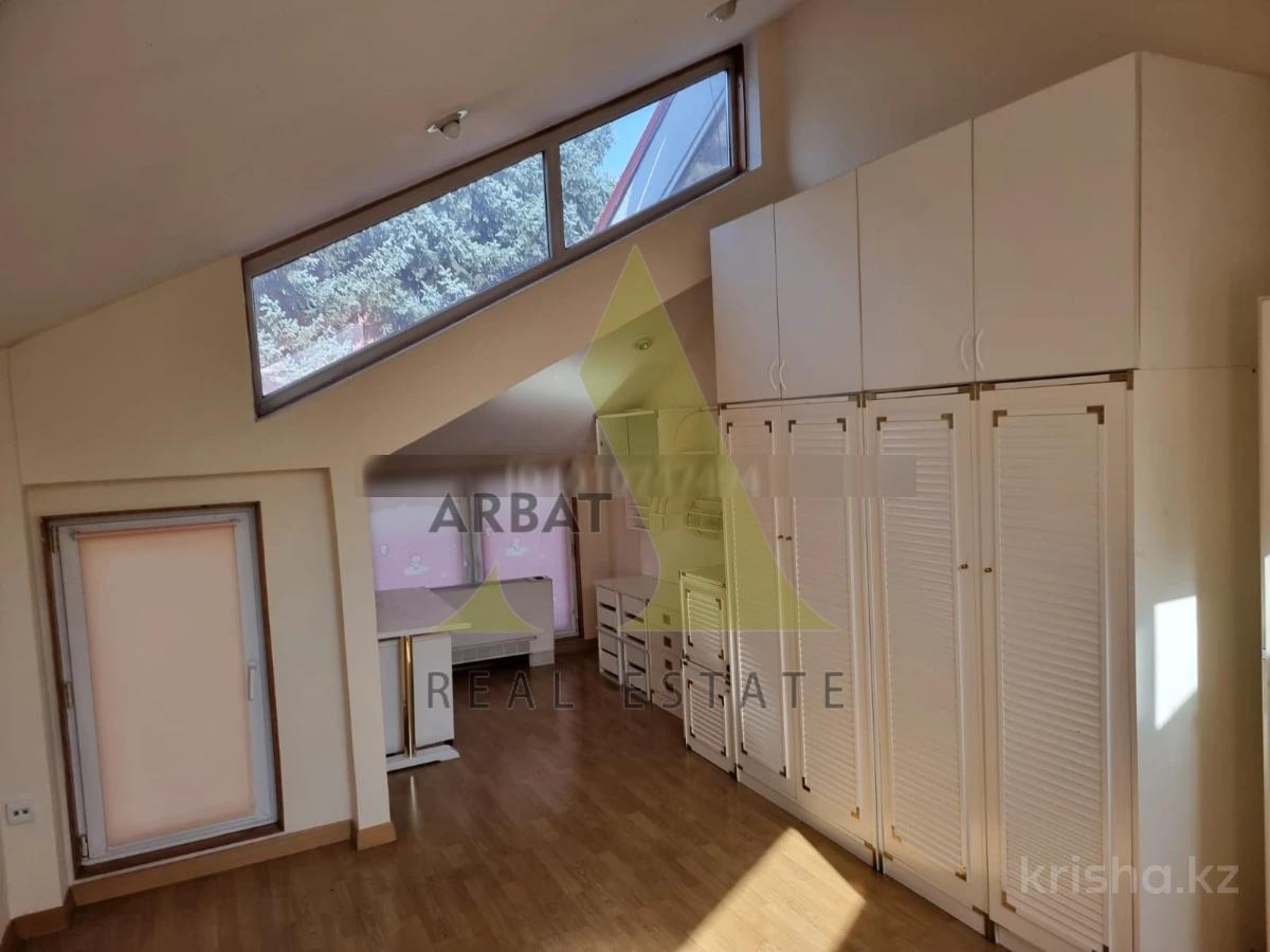 Фото Отдельный дом, 5 комн, 240м²