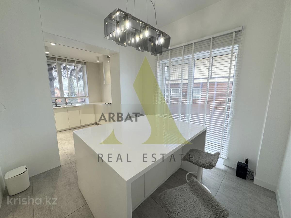 Фото Отдельный дом, 5 комн, 260м²