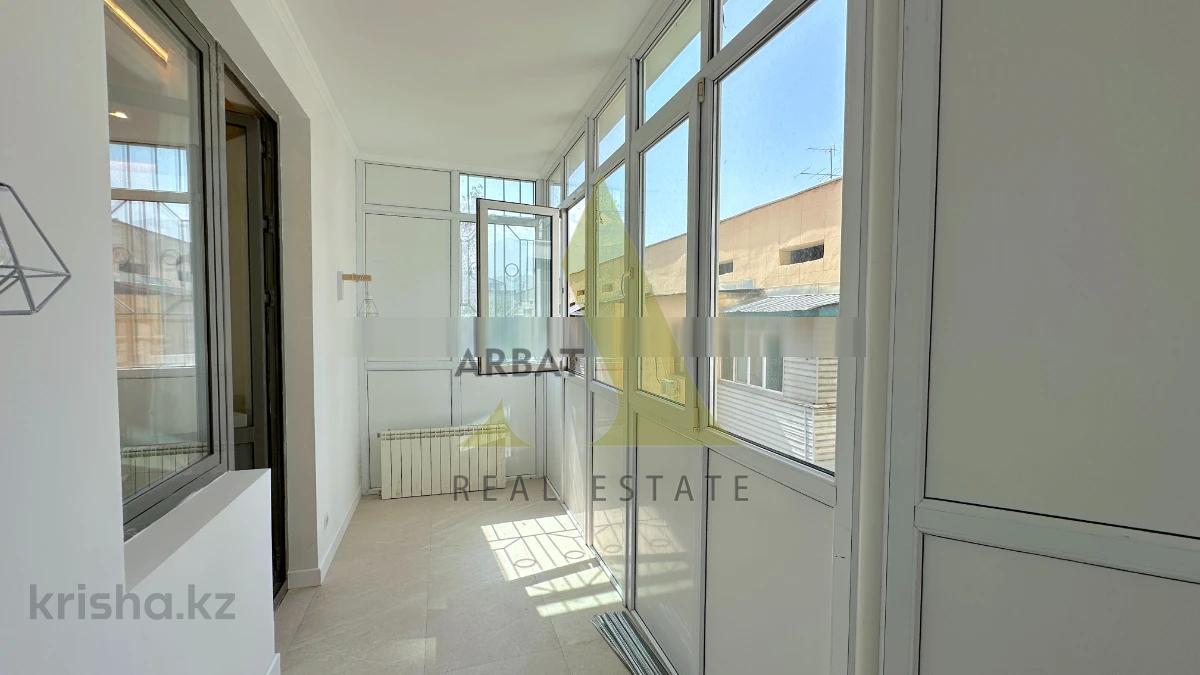 Фото Квартира, 4 комн, 160 м², 5/10 эт., 2008 г.п.