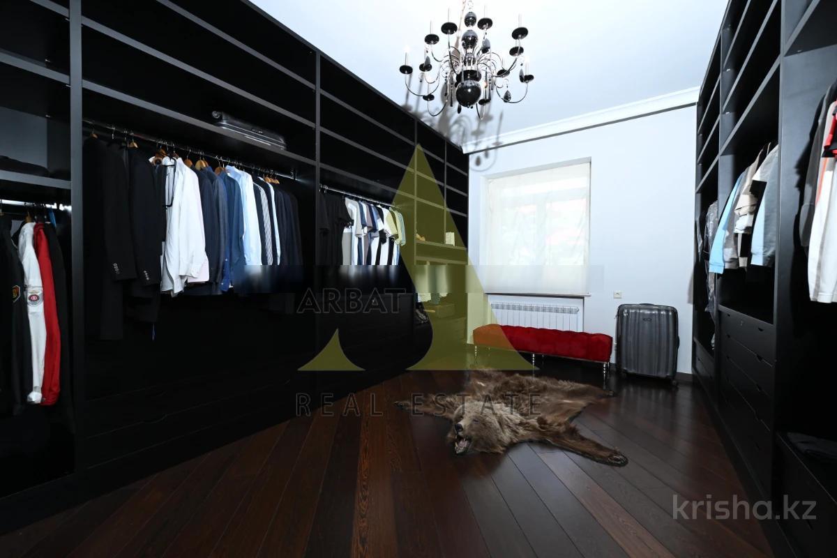 Фото Отдельный дом, 6 комн, 858м²
