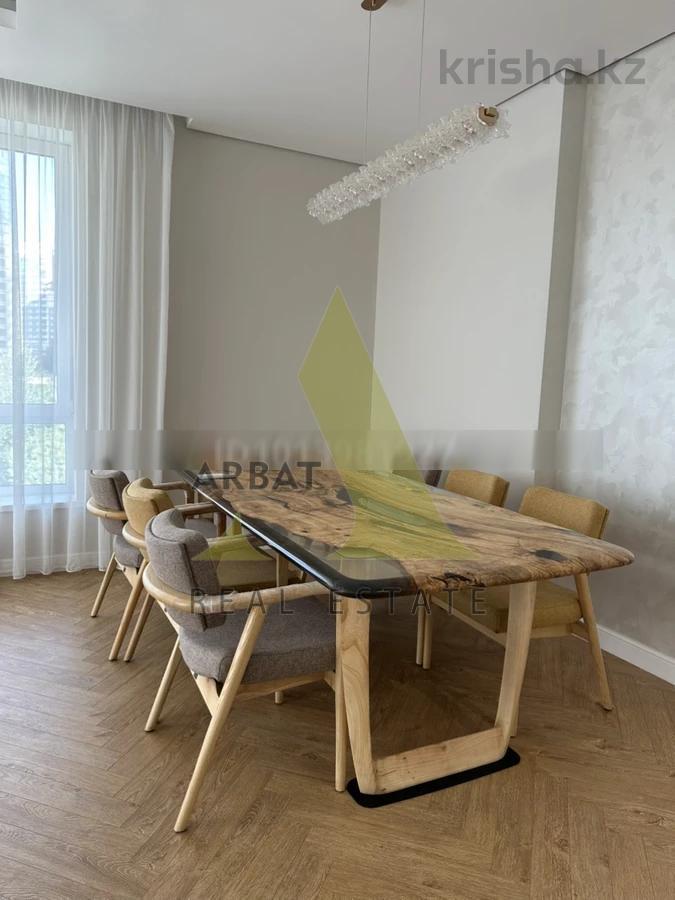 Фото Квартира, 2 комн, 90 м², 3/17 эт., 2020 г.п.