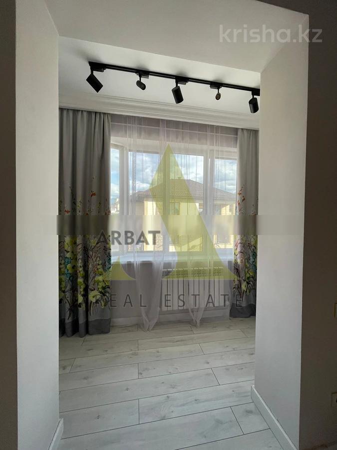 Фото Отдельный дом, 7 комн, 300м²