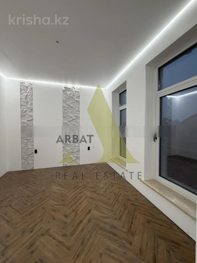 Фото Отдельный дом, 7 комн, 330м²