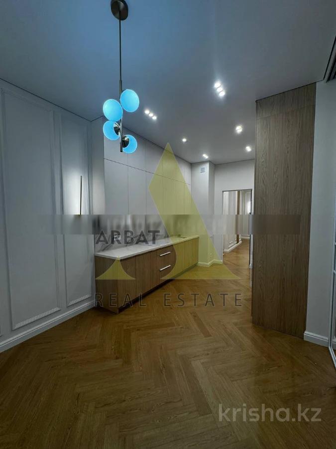 Фото Квартира, 4 комн, 160 м², 2/3 эт., 2023 г.п.