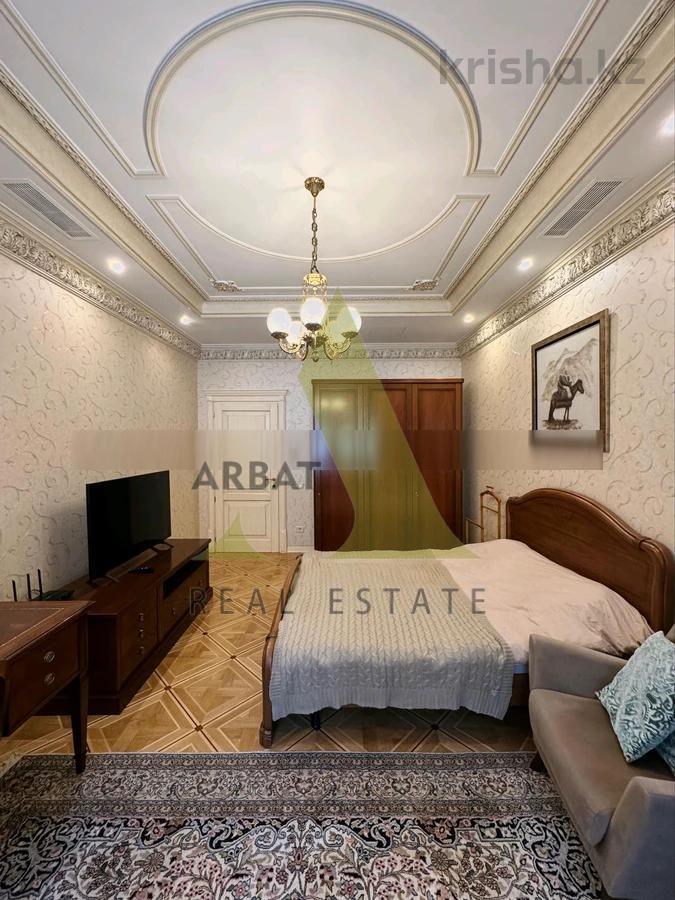 Фото Квартира, 4 комн, 230 м², 3/3 эт., 2009 г.п.