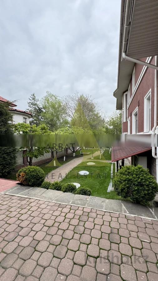 Фото Отдельный дом, 7 комн, 823м²