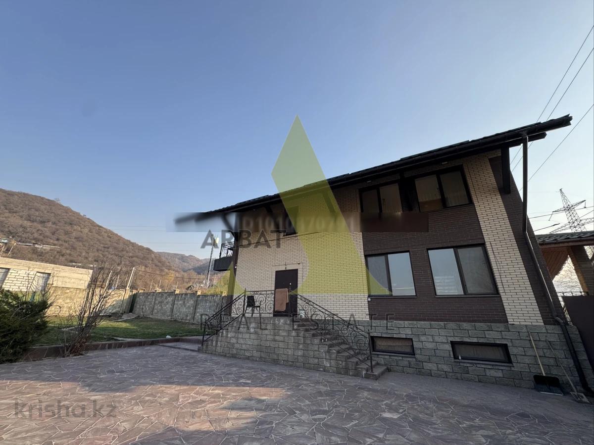 Фото Отдельный дом, 4 комн, 270м²