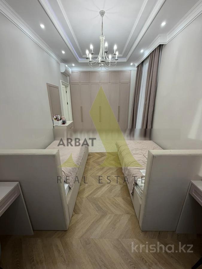 Фото Квартира, 5 комн, 160 м², 3/6 эт., 2017 г.п.