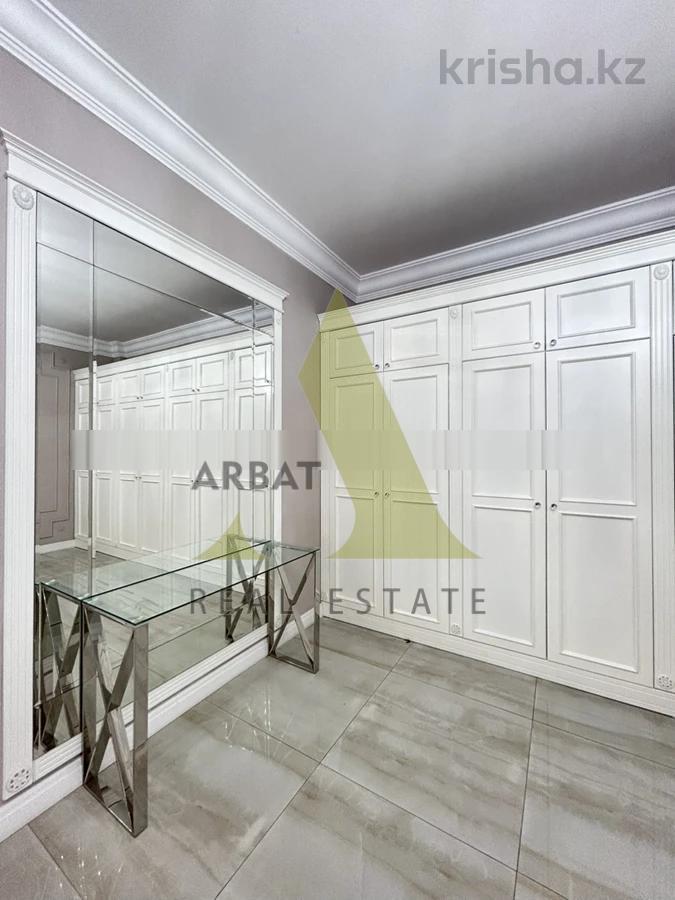 Фото Квартира, 7 комн, 440 м², 7/7 эт., 2016 г.п.