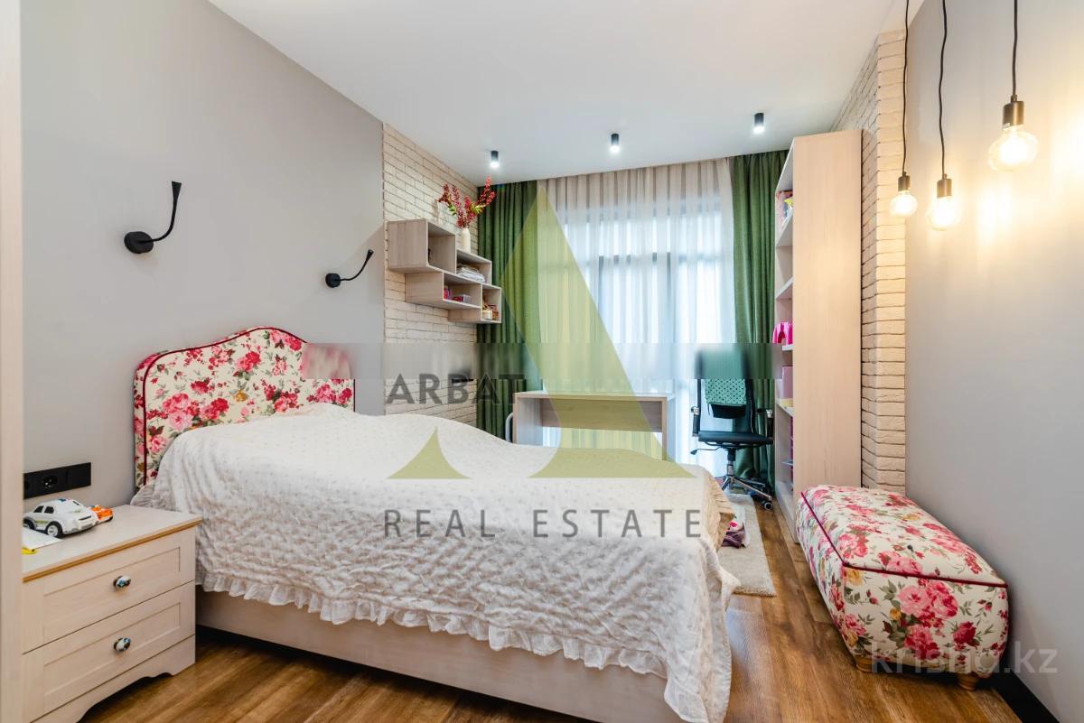 Фото Отдельный дом, 5 комн, 240м²