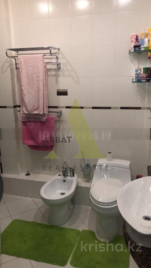 Фото Квартира, 5 комн, 175 м², 2/5 эт., 2005 г.п.