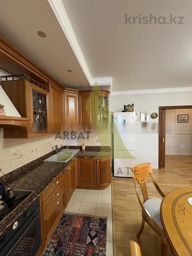 Фото Квартира, 4 комн, 140 м², 7/9 эт.